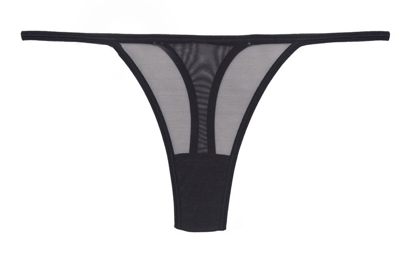 fio-tule-preta--frente--low-