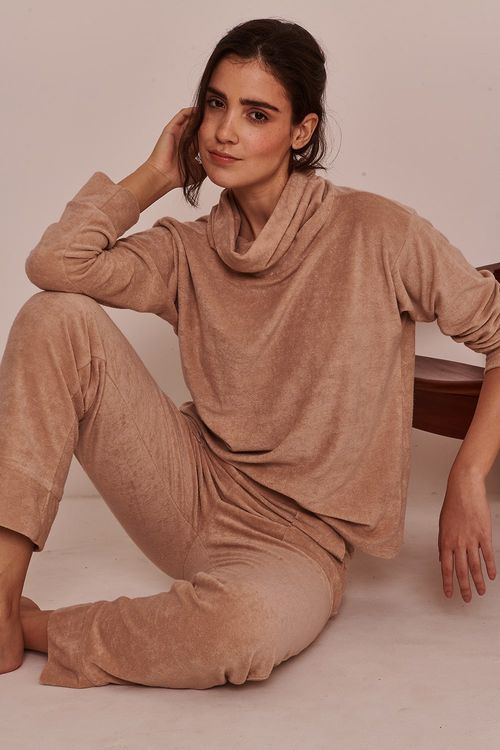 CONJUNTO LONGO GOLA DEGAGÊ ATOALHADO BEGE