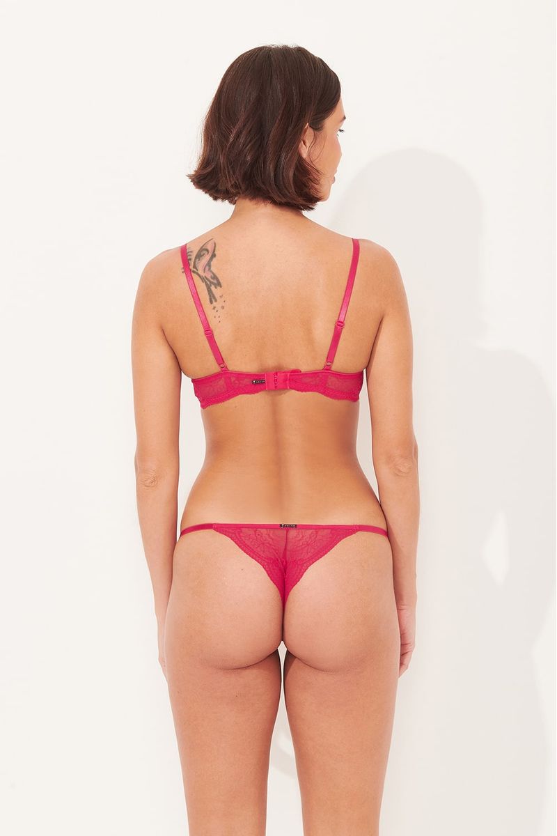 fio-renda-magenta-costas-min