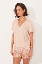 t-shirt-gola-V-rosa-claro-frente-min