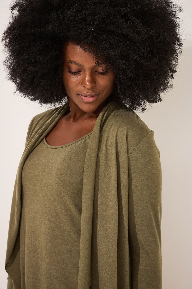 conj-camisola-verde-detalhe.jpg