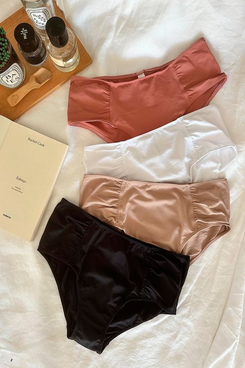 Kit 3 Calcinhas Boxer Conforto Poliamida Chocolate, Rosa e Preto
