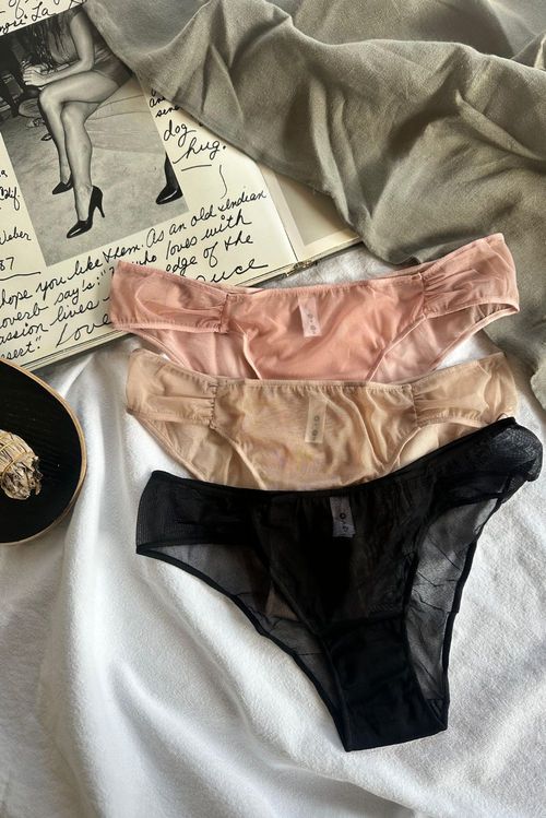 Kit 3 Calcinhas Média Tule Preto, Chocolate e Rosa Pele