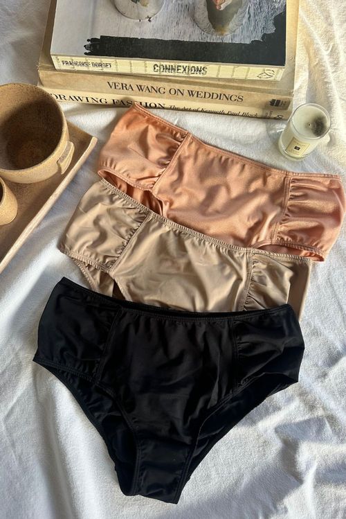 Kit 3 Calcinhas Boxer Conforto Poliamida Chocolate, Rosa e Preto