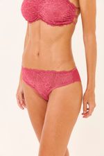 media-renda-bumbum-tule-goiaba-detalhe