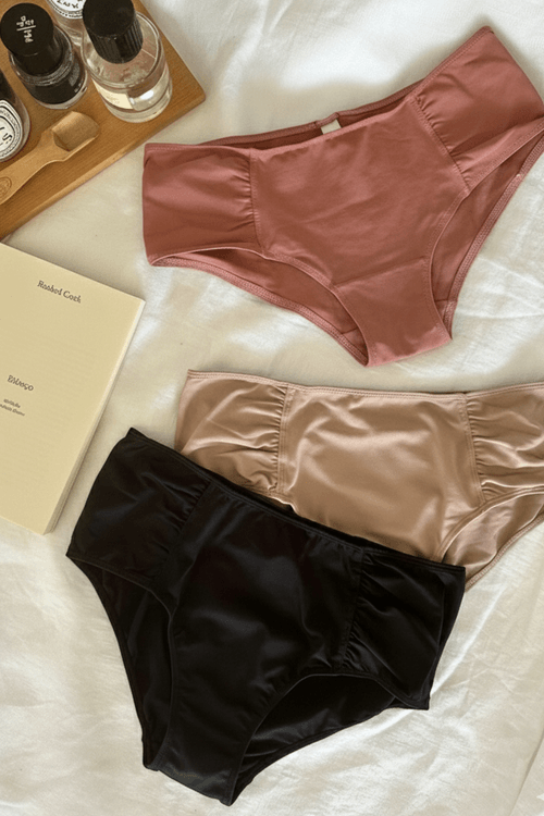 Kit 3 Calcinhas Boxer Conforto Poliamida Chocolate, Rosa e Preto